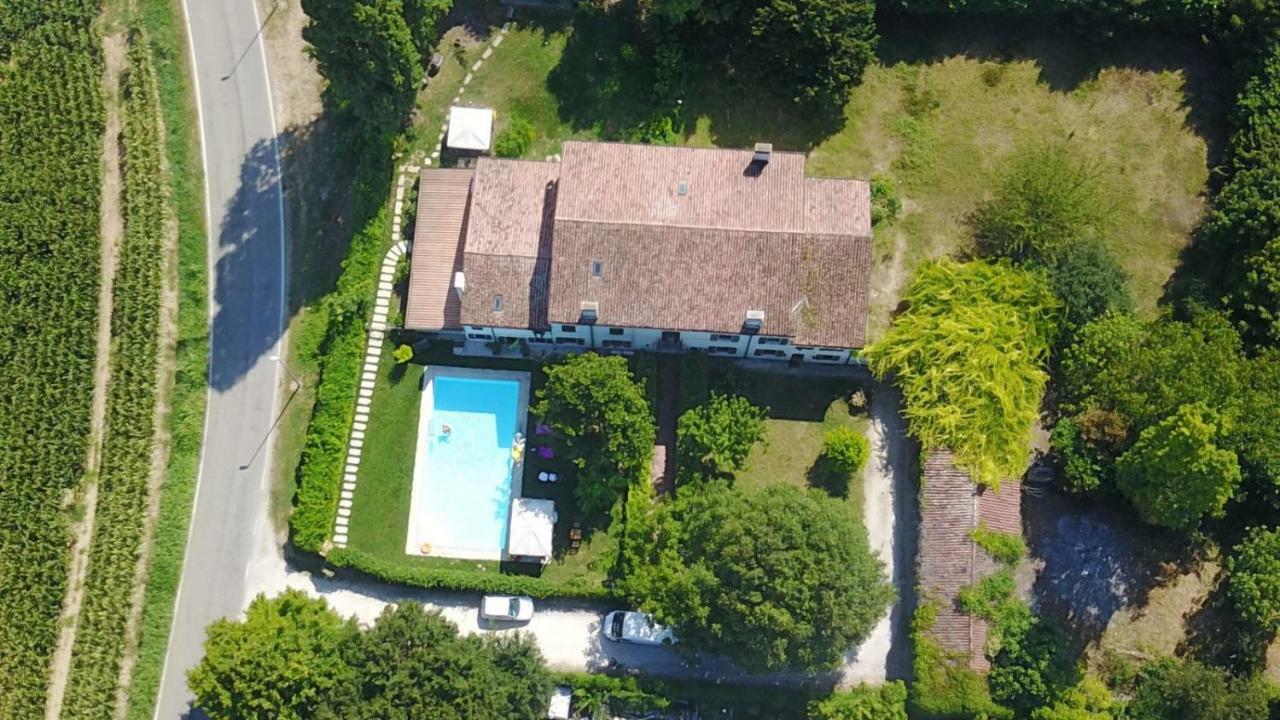 La Celeste Galeria Mântua Exterior foto
